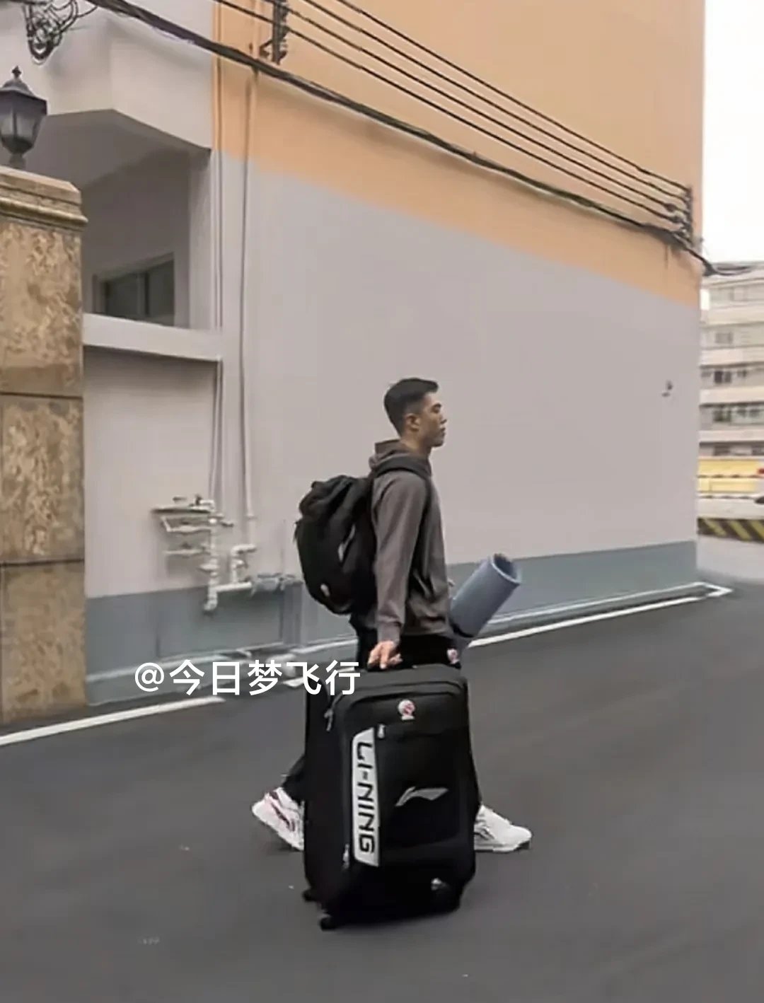 Ning在加拿大队比赛中比赛局势复杂，败北引发热议！