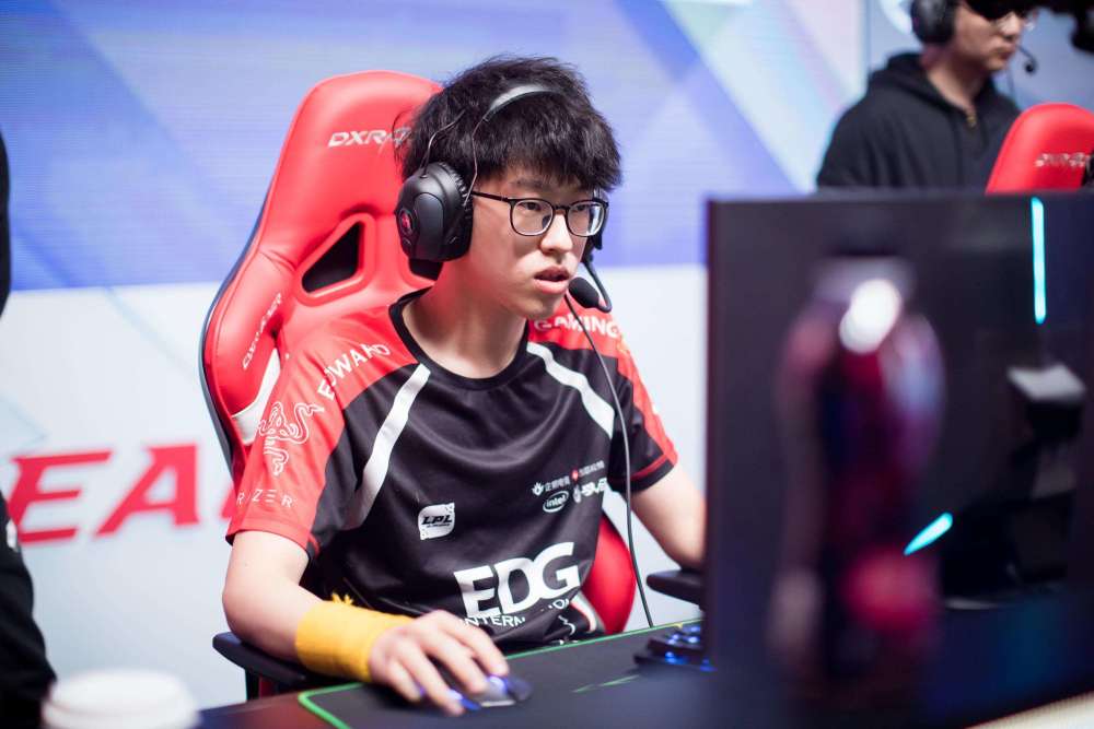 九游体育-包含Scout赛事官方发布绝杀新规，G2争议不断！的词条