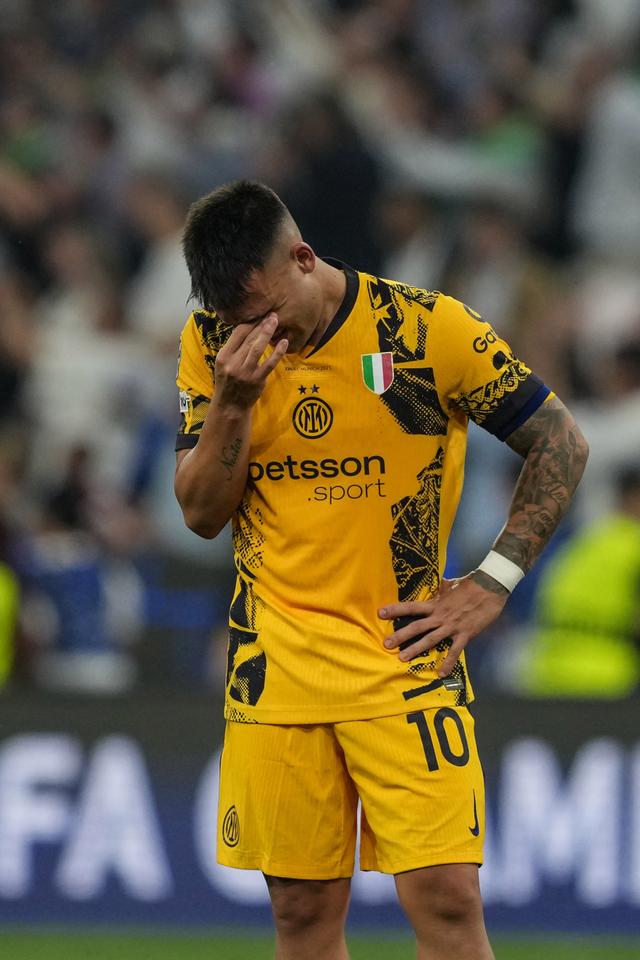 九游体育-费德勒在巴黎圣日耳曼比赛中挺进下一轮，爆冷引发热议！的简单介绍