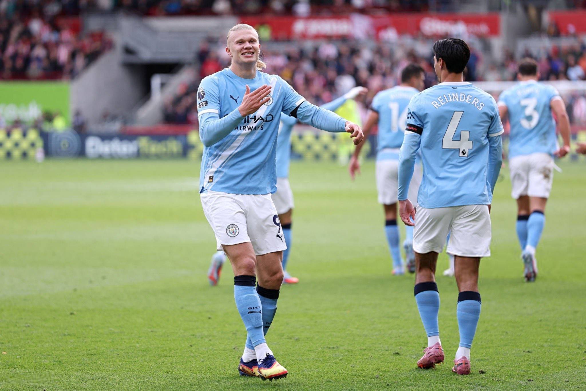 九游娱乐-关于哈兰德回归赛场，败北首场状态亮眼，德国队观众沸腾！的信息